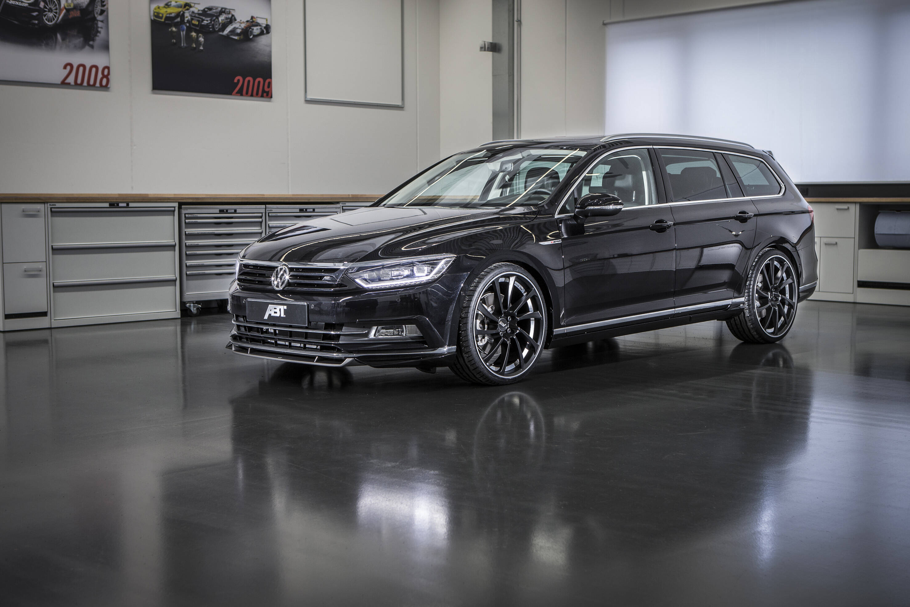 Geneva Motor Show 2015: Streber mit Sexappeal – das ABT-Programm für den  neuen VW Passat B8 - Audi Tuning, VW Tuning, Chiptuning von ABT Sportsline.