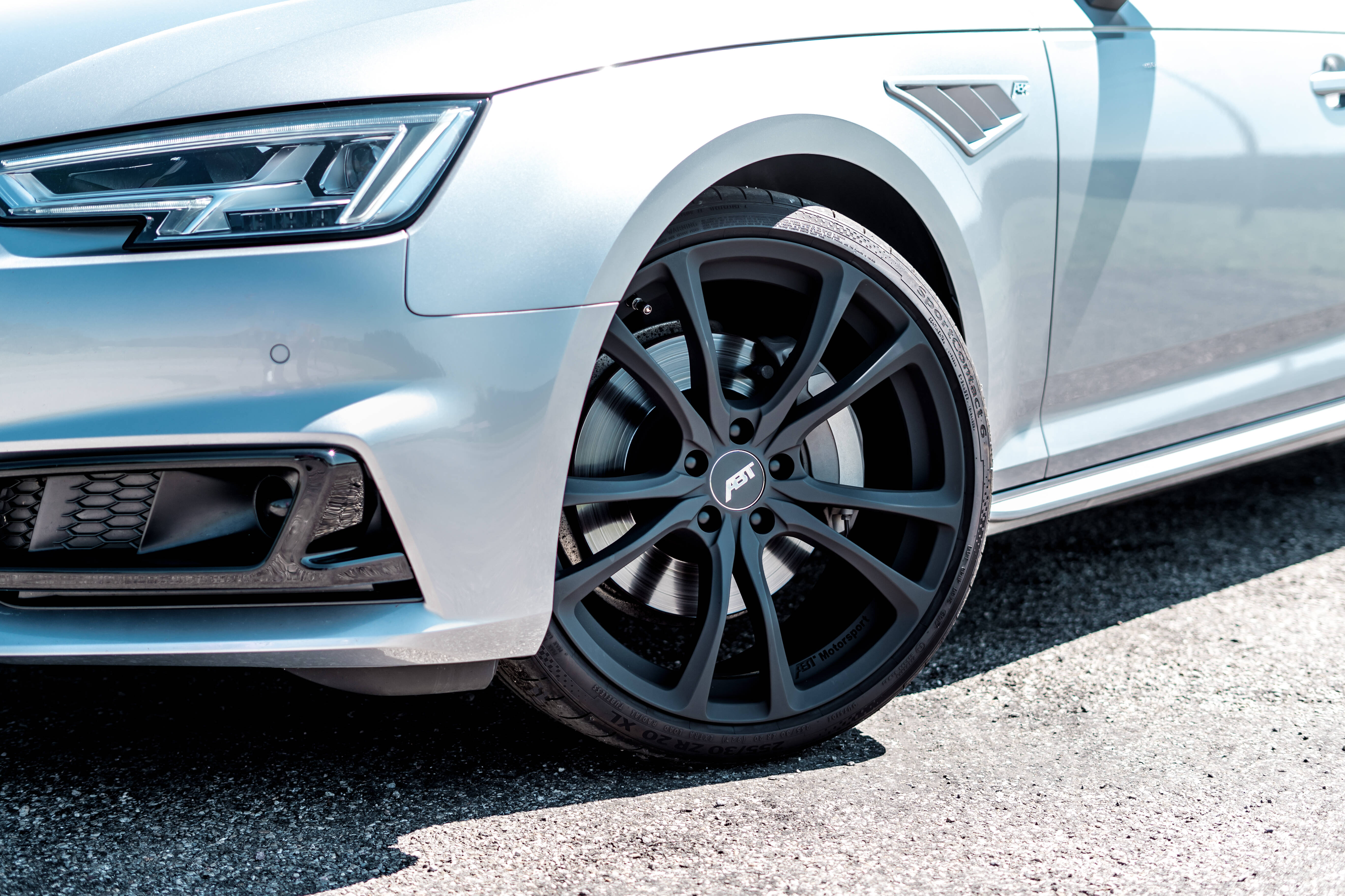 4 more fun: ER-C 20-inch rims and 300 HP for A4 with gasoline or