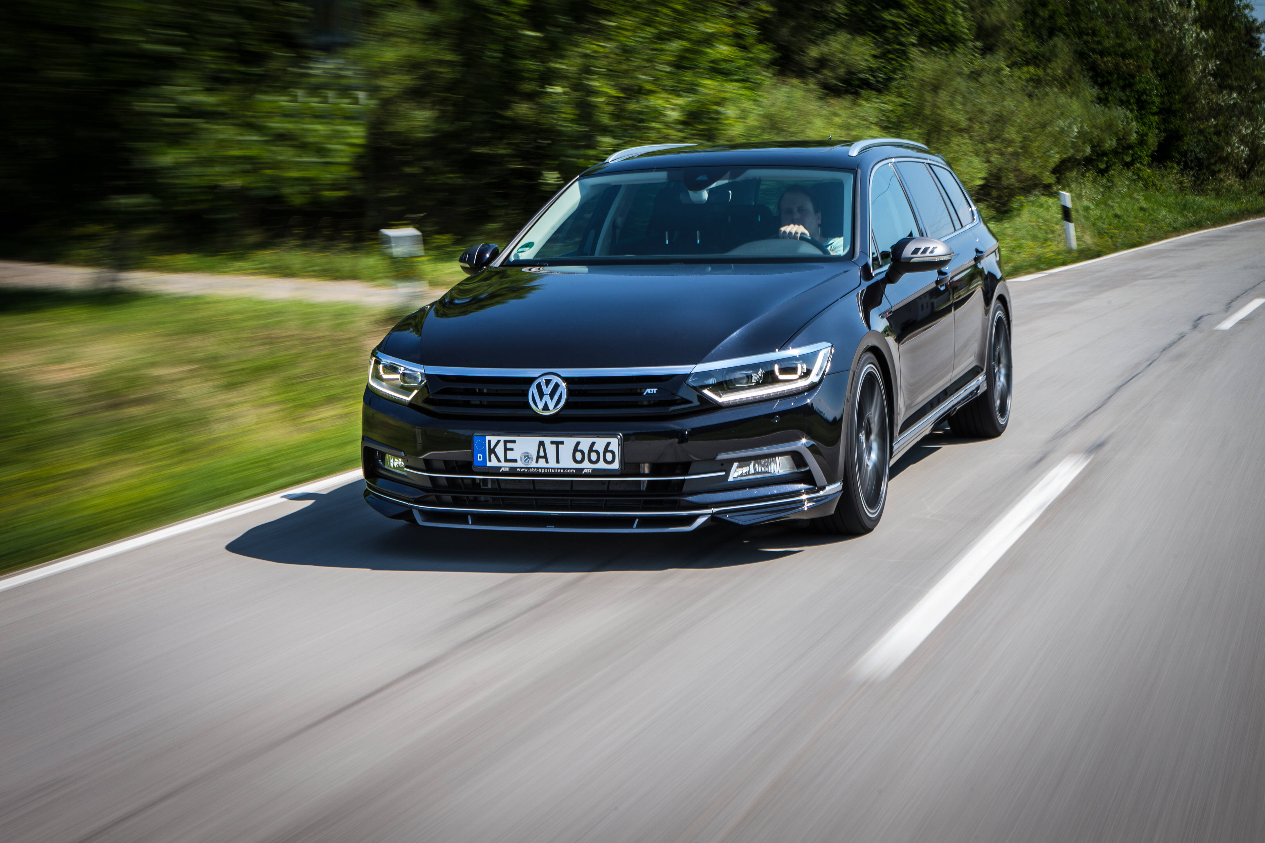 Essen Motor Show 2015: The ABT programme for the new VW Passat B8