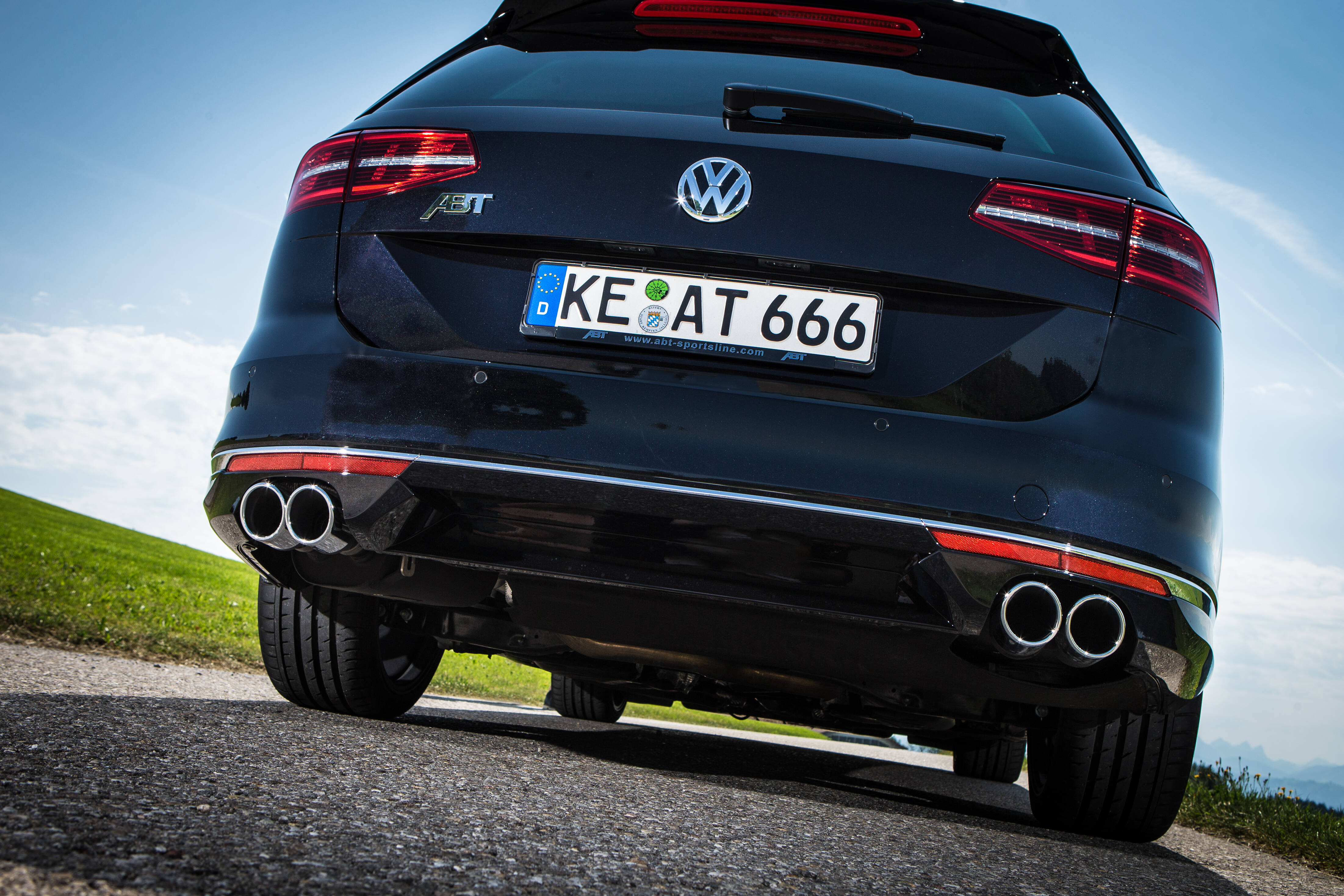 Essen Motor Show 2015: The ABT programme for the new VW Passat B8