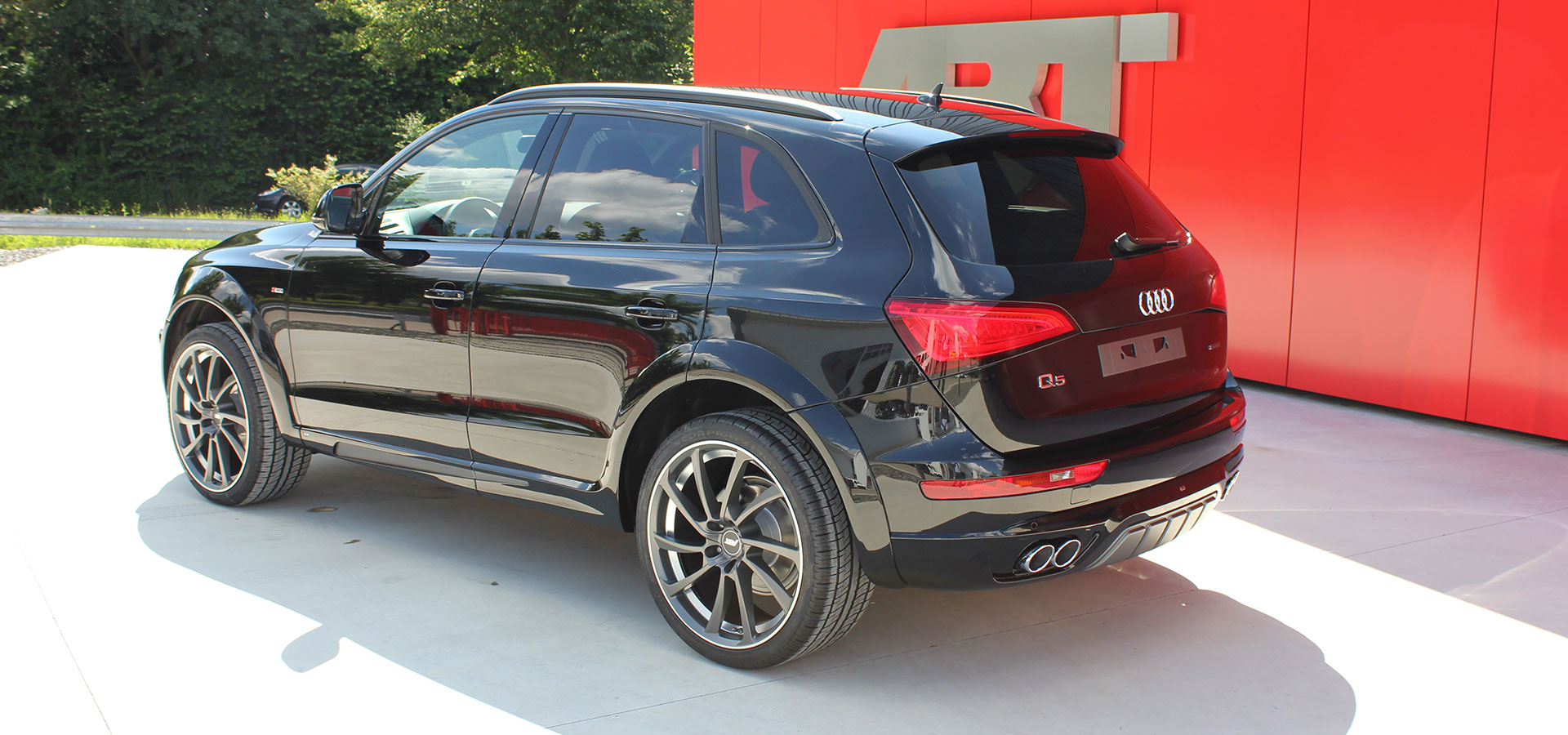 Audi Q5 Black Rims