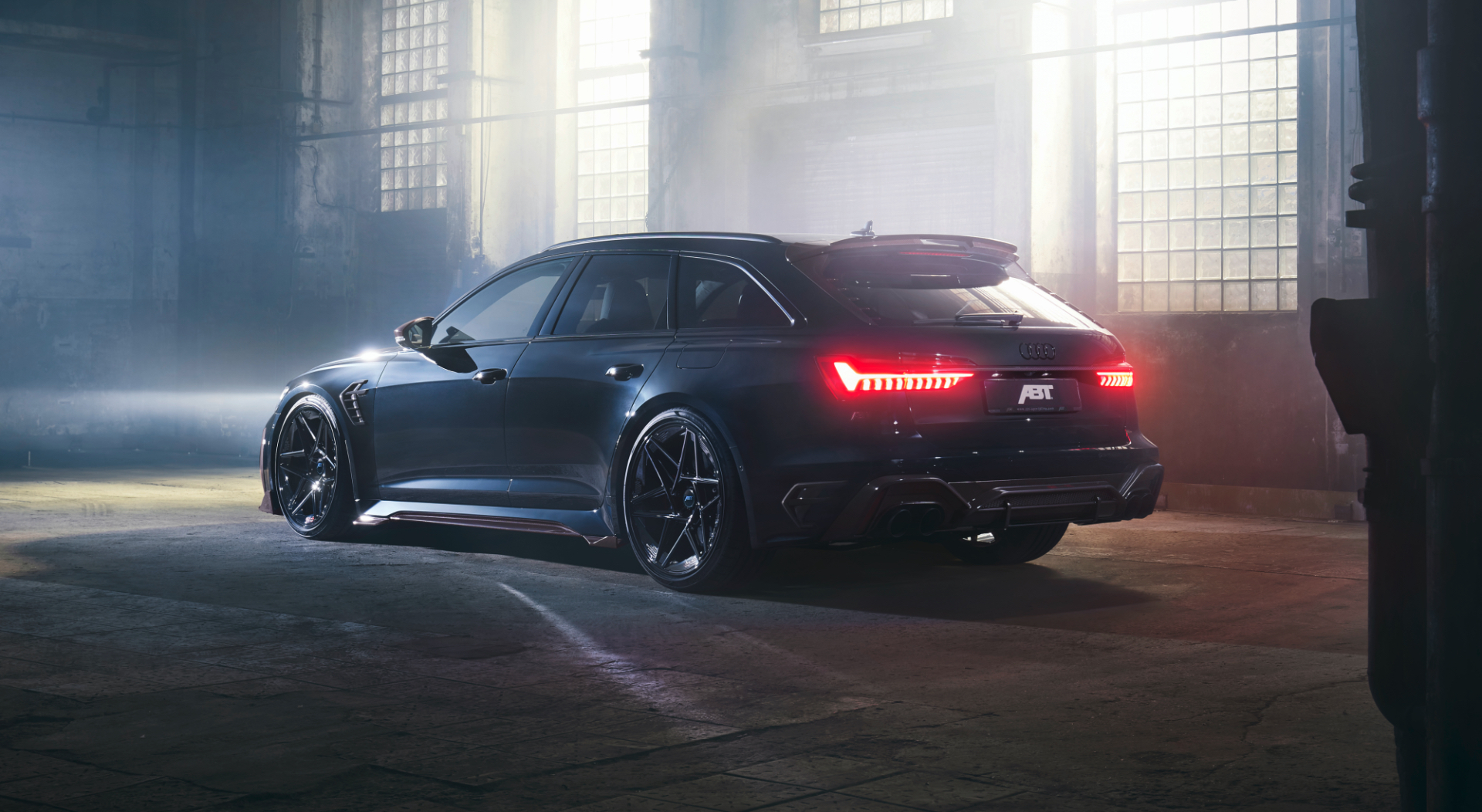 ABT RS6 Johnann Abt Signature Edition Left
