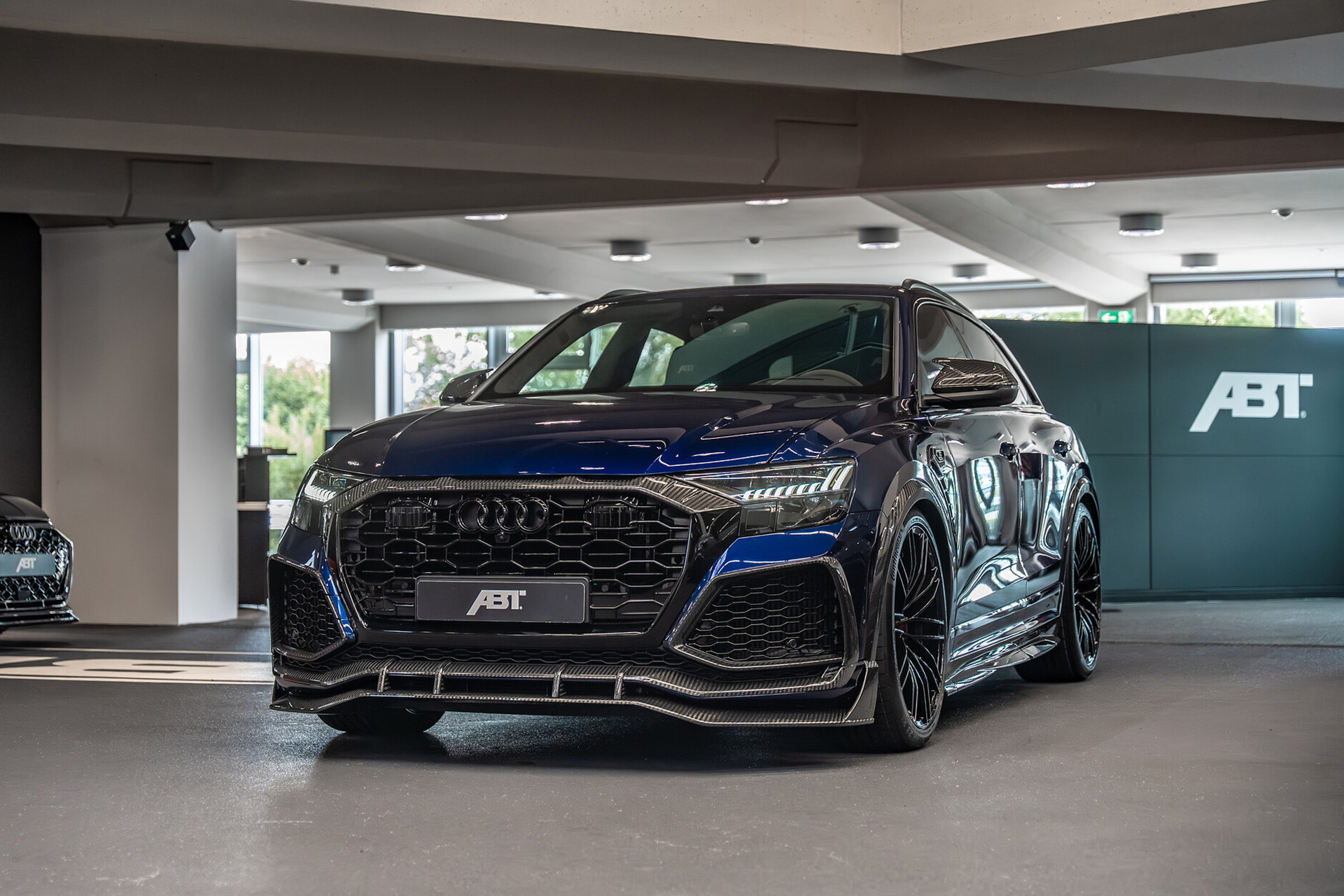 ABT RSQ8 - Navarrablue Metallic - 1/1