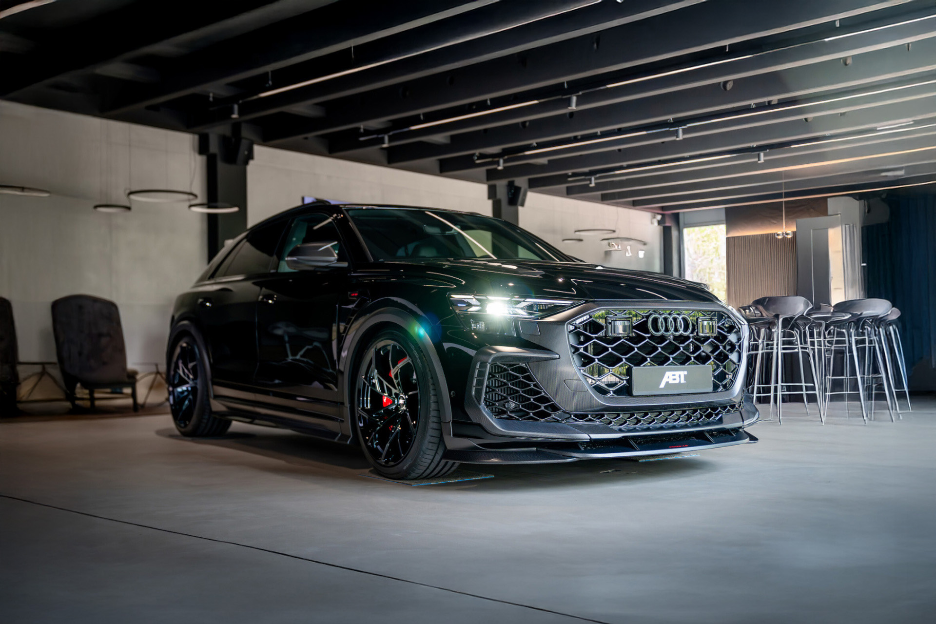 ABT RSQ8-LE - Mythos Black Metallic - 760 PS