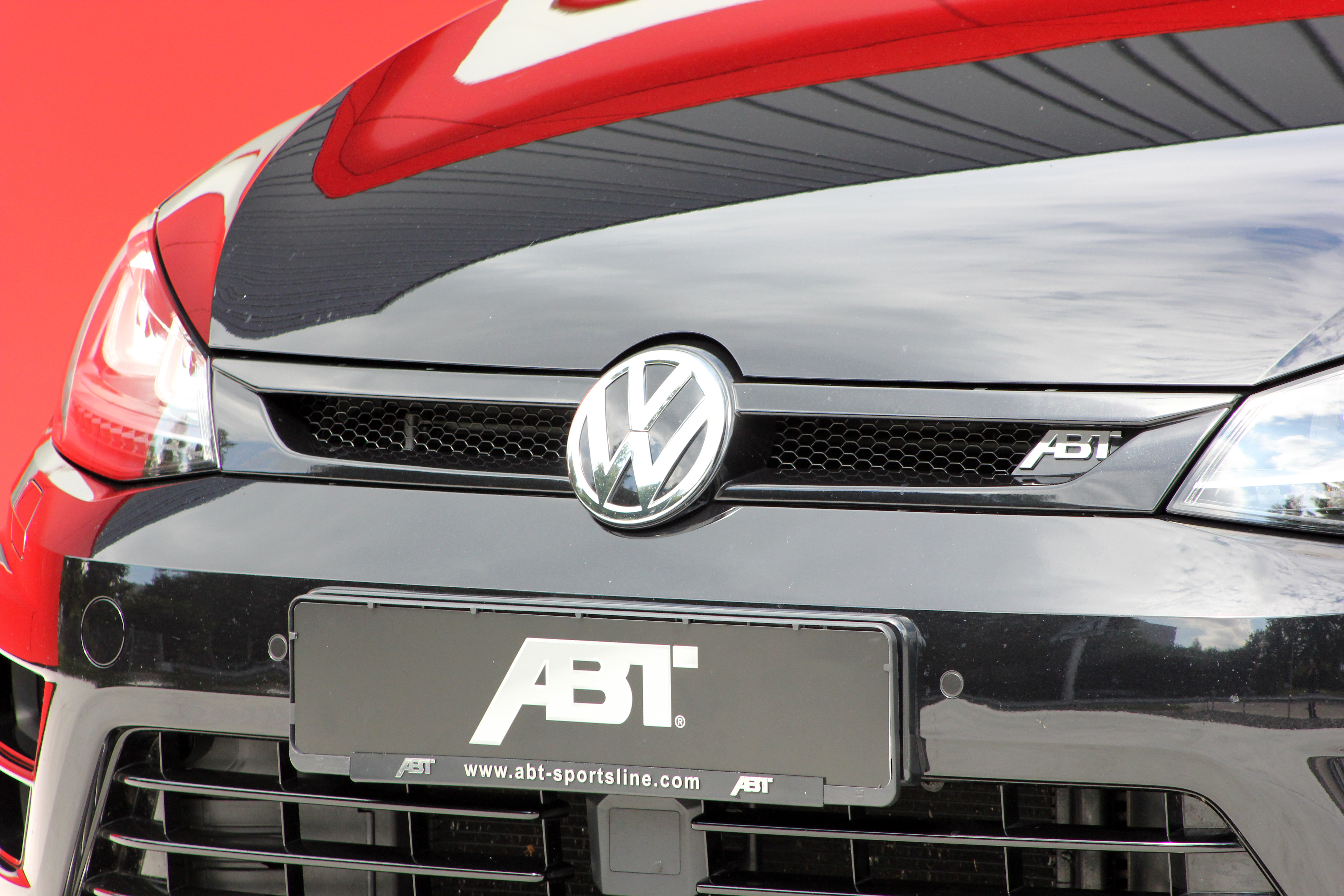 La Volkswagen Golf VII R passe à 400 ch grâce à ABT Sportsline