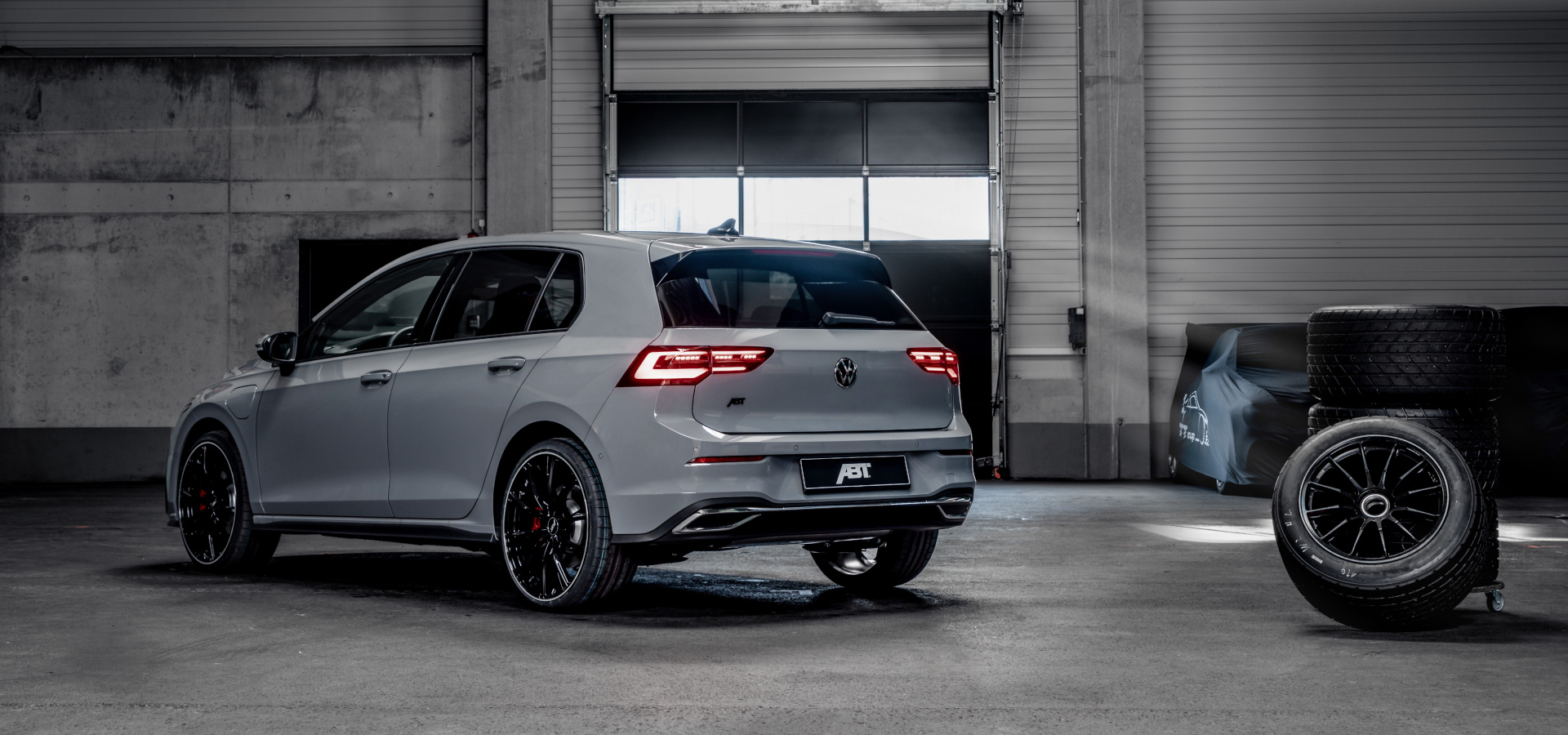 19 Inch ABE Alloy Wheels in Black Matt for the Seat Leon FR